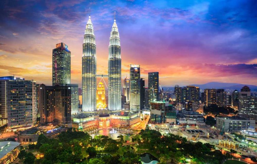 Malaysia Kuala Lumpur Genting Island Luxury Family Tour Packages Upto 35% Off